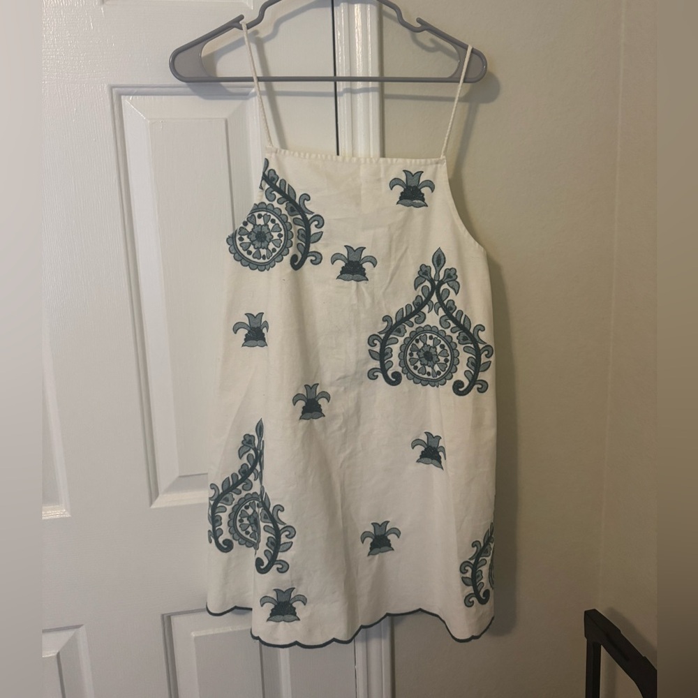 Zara White Dress with Green Embroidery